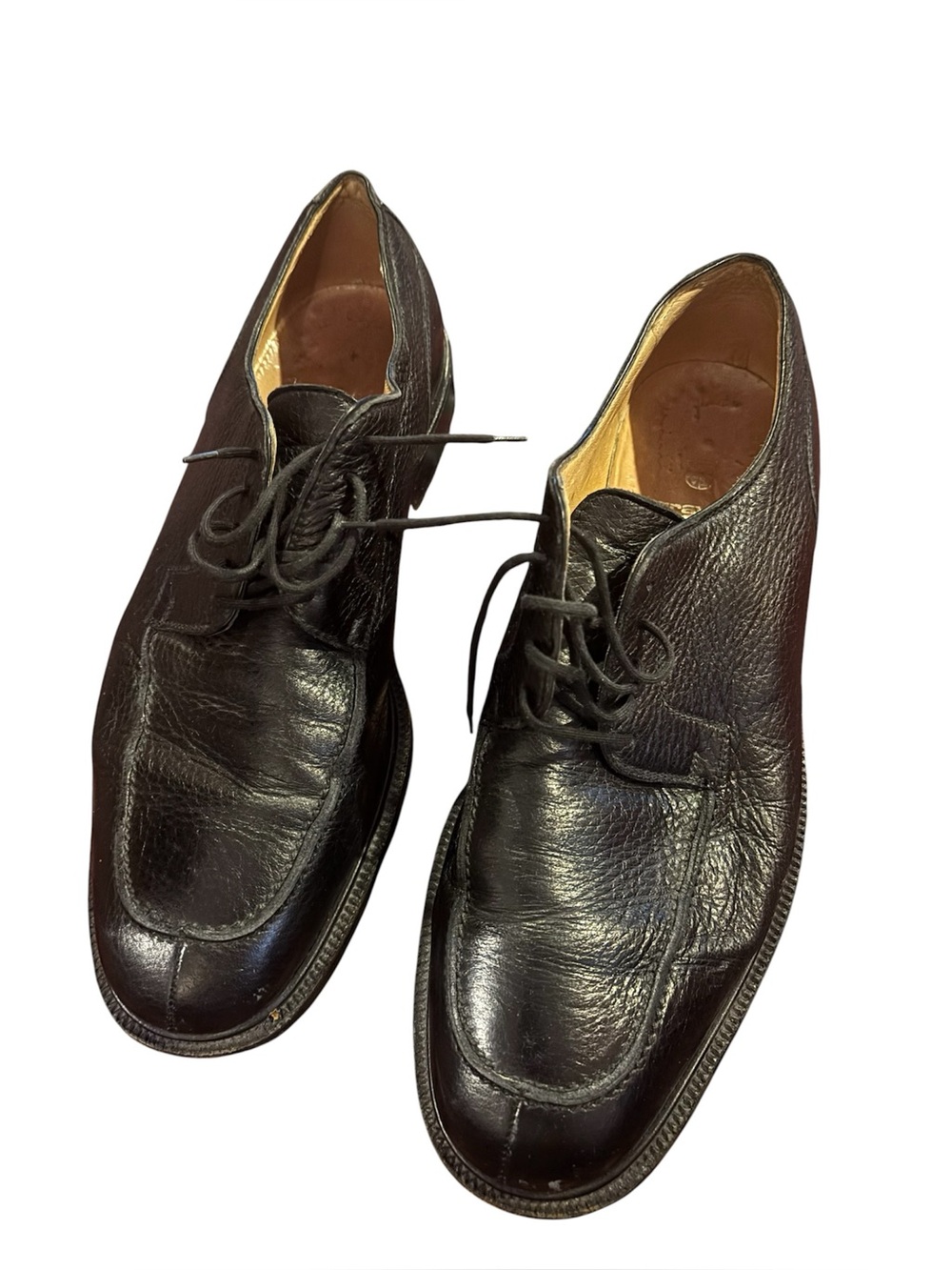 Lace up dress shoe